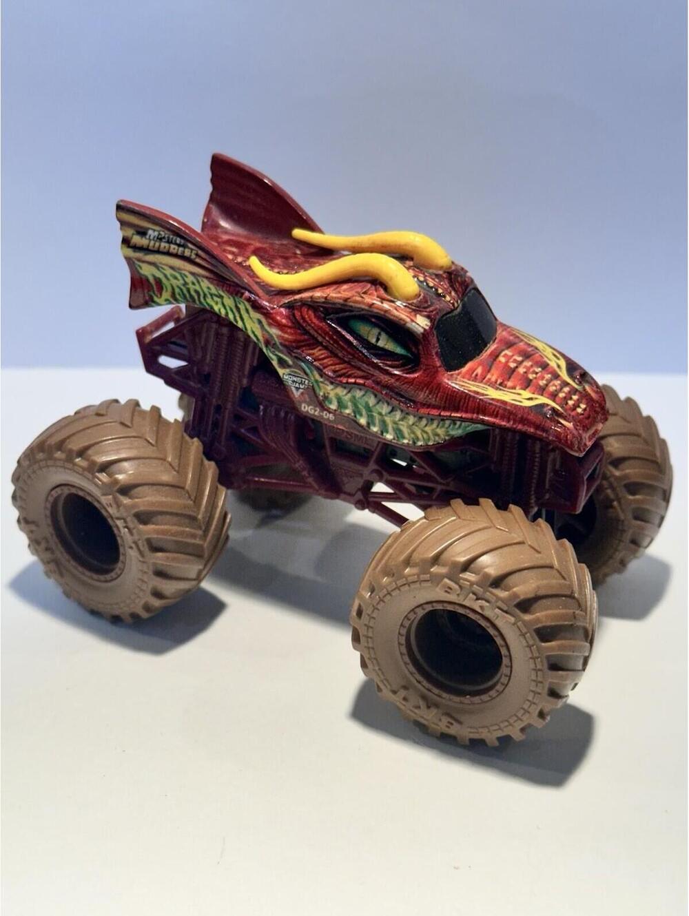 2023 Monster Jam DRAGON 1:64 Red Monster Truck w/ Brown Wheels RARE!